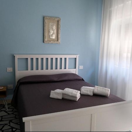 Sole & Luna Guest House Bari Exterior foto